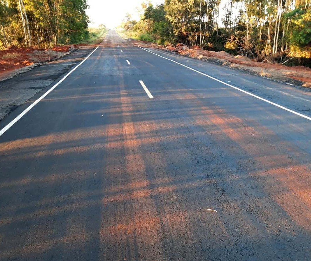 Trecho da PR-492 interditado por causa de cratera é liberado para tráfego