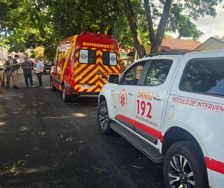 Jovem sobrevive a tentativa de homicídio após atiradores efetuarem 16 disparos em Maringá