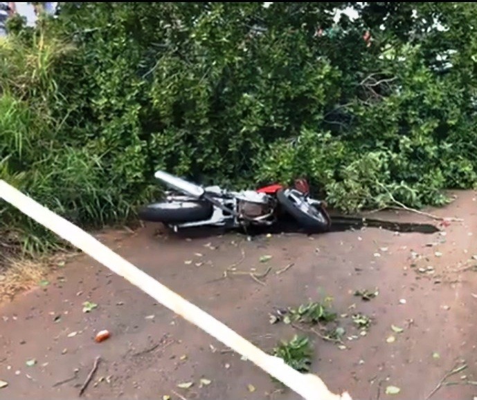 Duas pessoas morrem em acidente no Contorno Sul