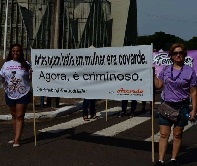 Ato público pede igualdade de gêneros e o fim da violência