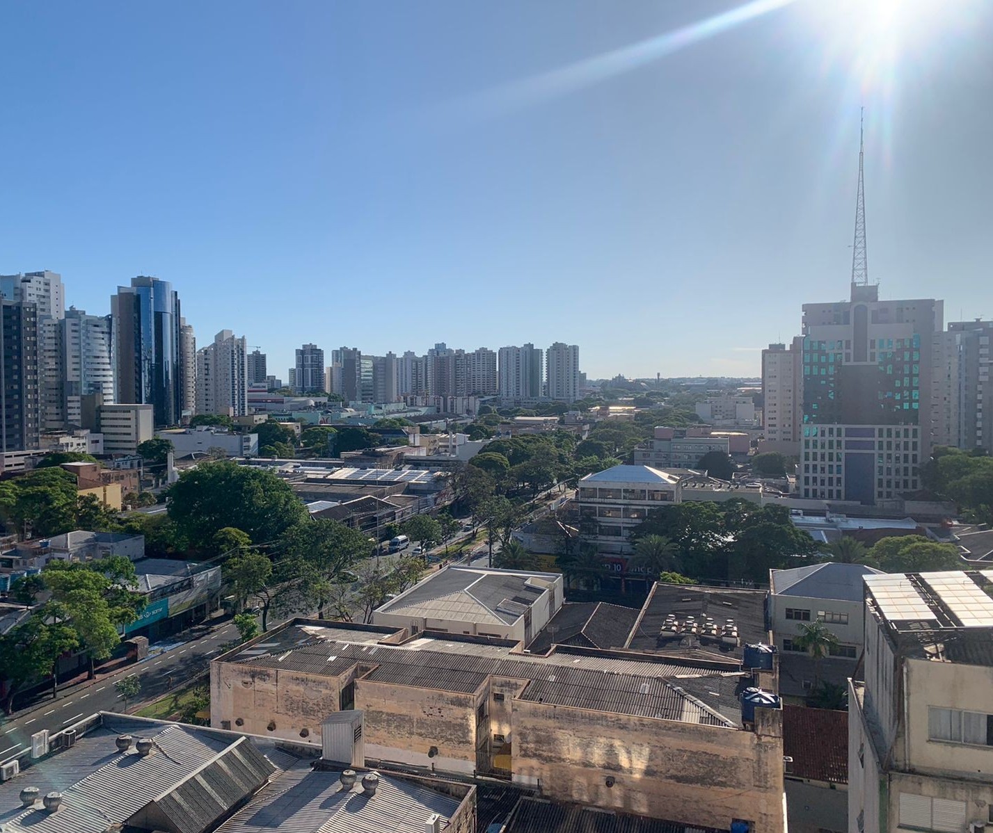 Estabilidade e temperaturas mais altas; confira como fica o tempo nesta segunda-feira (7)