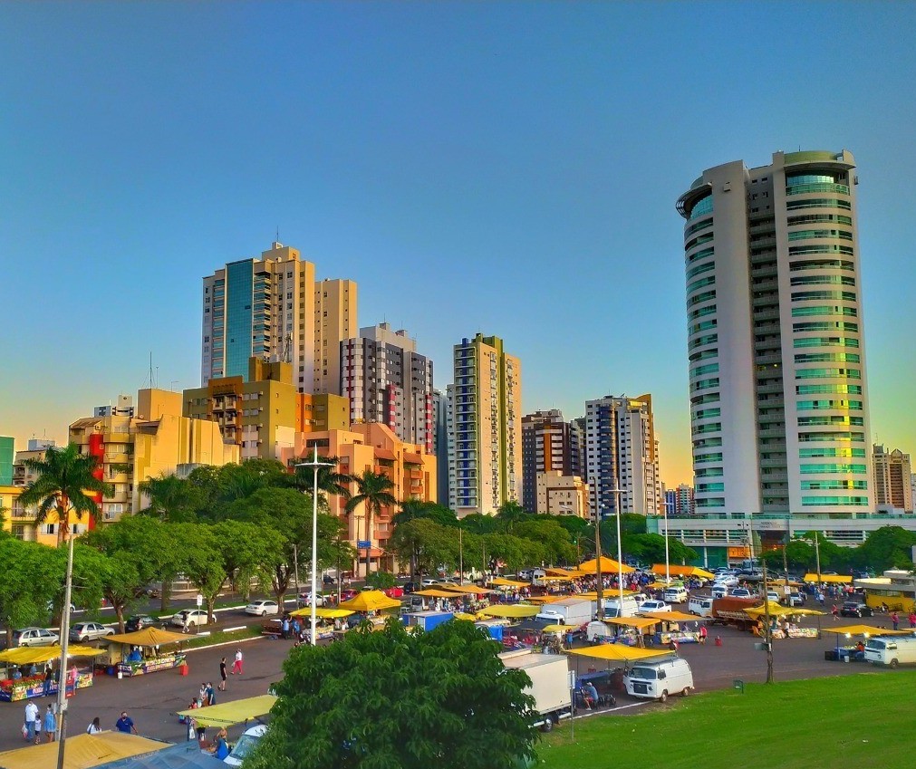 Dias ensolarados e temperaturas mais altas: veja a previsão do tempo para a semana em Maringá