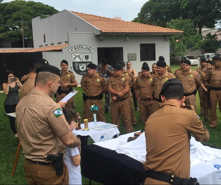 Em homenagem, PM se despede do cão Apolo