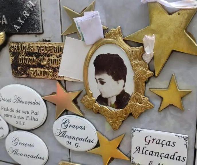 Foto em cerâmica de Clodimar Pedrosa Lô é furtada no Cemitério de Maringá