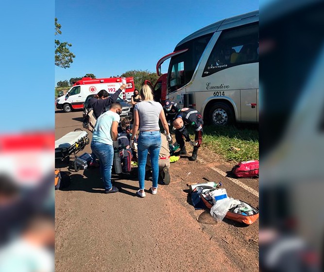 Motociclista morre em acidente com ônibus de linha