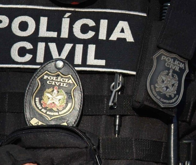 Polícia Civil de Santa Catarina cumpre mandados de busca e apreensão em Cambé