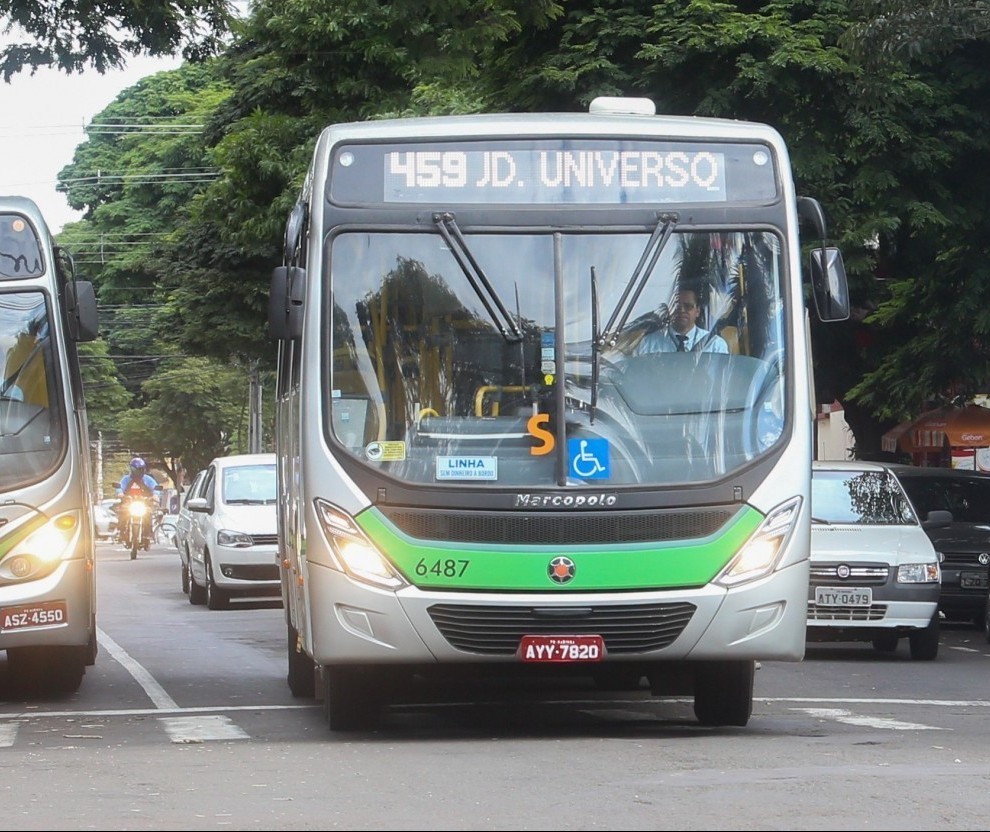 Justiça do Trabalho determina que 70% da frota de ônibus circule em horários de pico durante greve