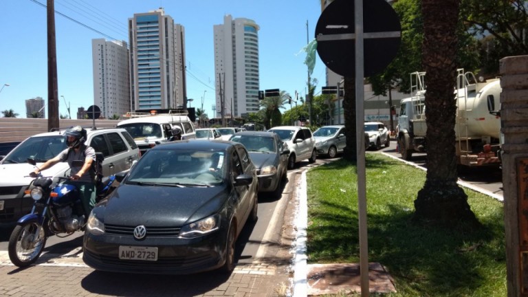 PRF lança sistema de alerta para veículos roubados e furtados