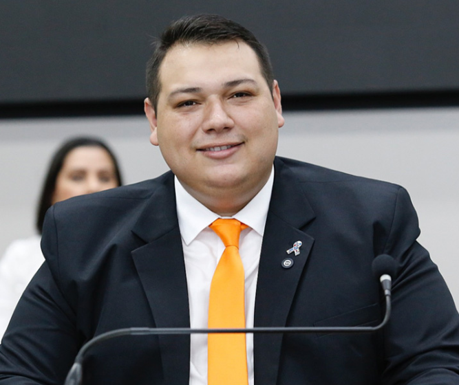 Pela primeira vez na história, Câmara de Maringá terá vice-líder de prefeito?