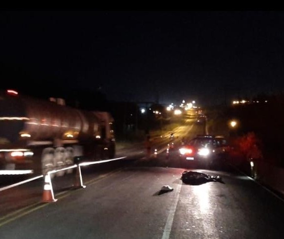 Homem morre atropelado por moto no Contorno Sul, em Maringá