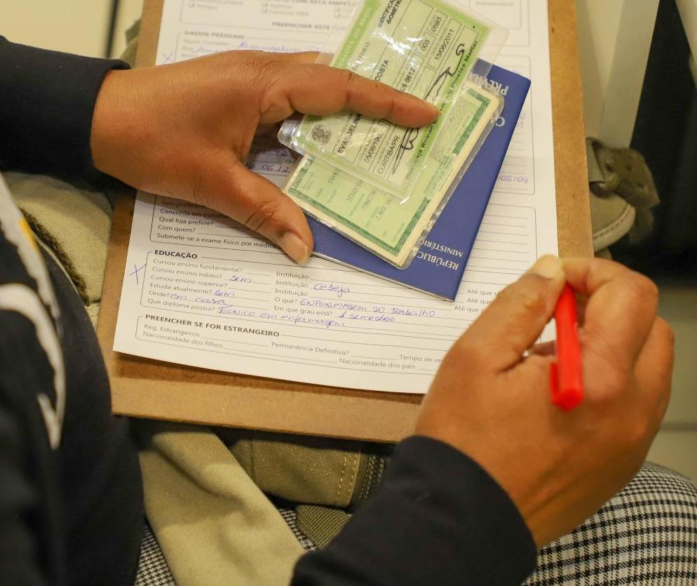 Confira as vagas abertas na Agência do Trabalhador nesta segunda (15)