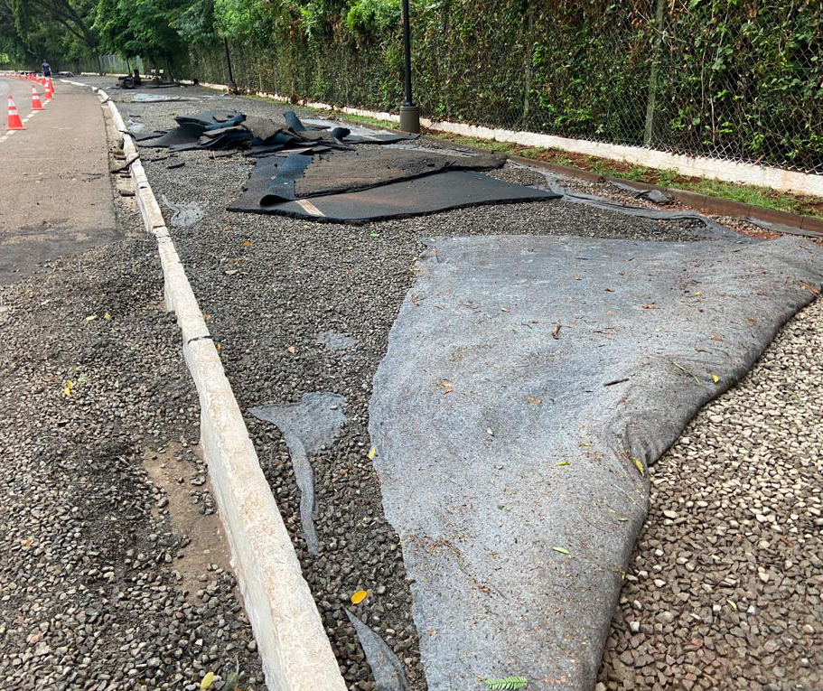 Problema de drenagem no entorno do Parque do Ingá precisa ser resolvido antes do recape