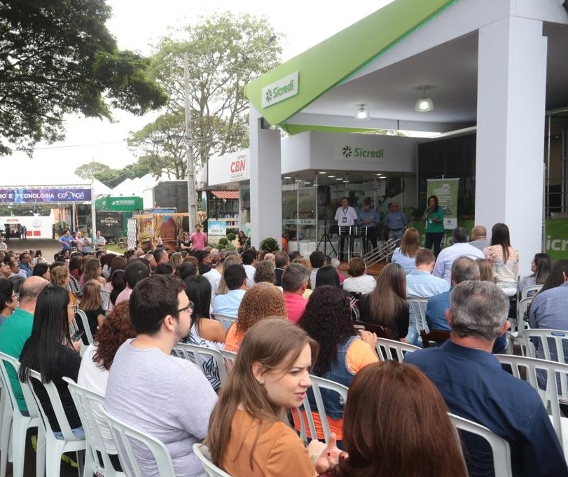 Feira de negócios prepara empreendedores para 2020