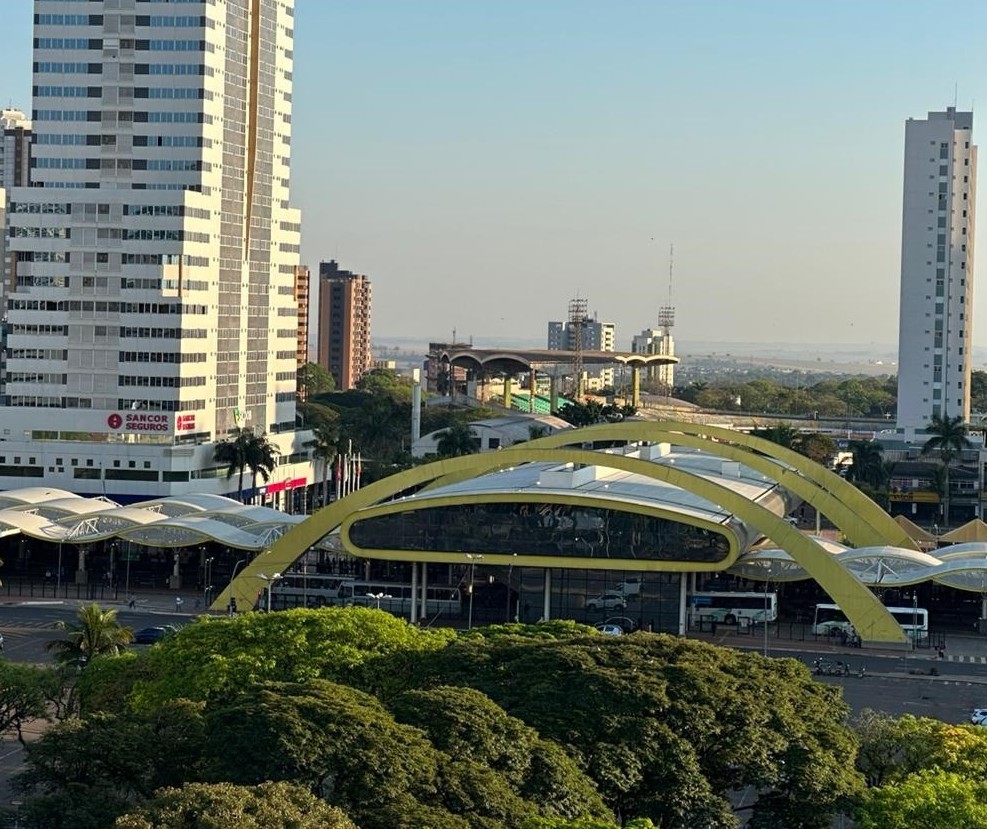 Termômetros devem registrar 33º C nesta segunda-feira (11) em Maringá 