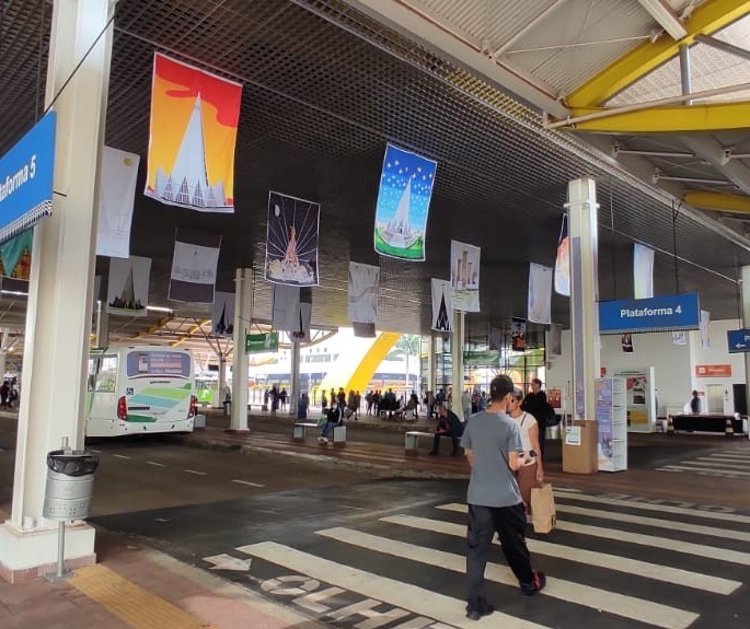 Terminal Urbano recebe obras de artistas locais