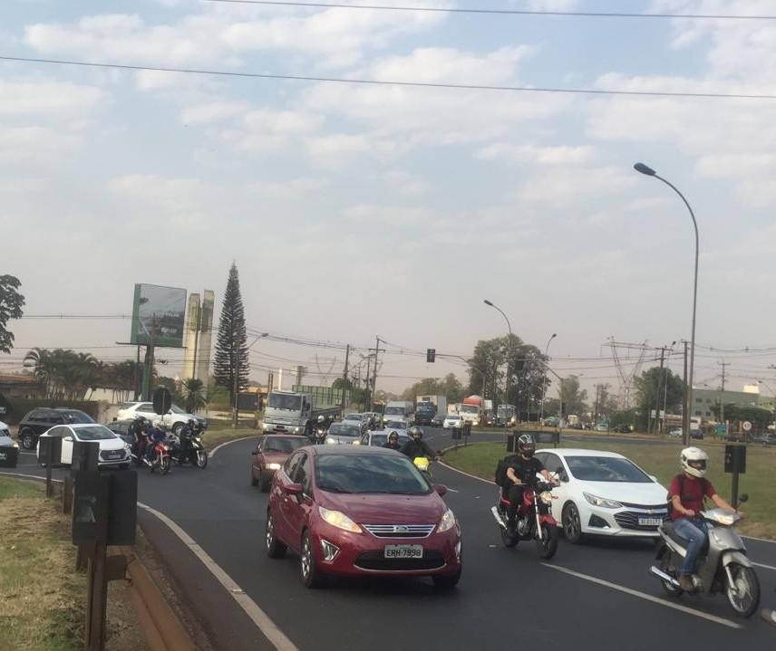 Técnicos decidem o que fazer para evitar congestionamentos