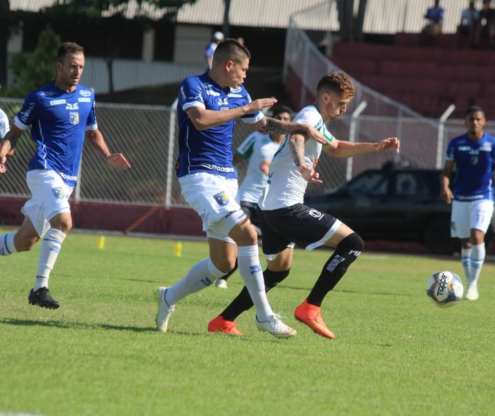 Maringá FC perde para o Foz do Iguaçu