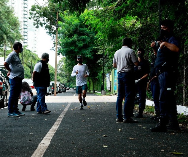 Sobe para quatro o número de pessoas multadas em Maringá sem máscara nesta quinta