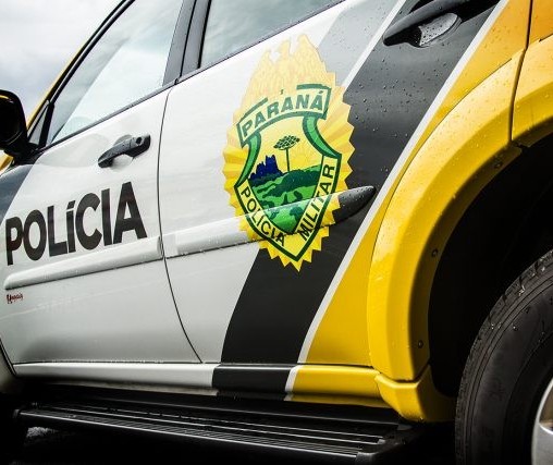 Jovem é detida por seguranças de shopping suspeita de furtar lojas