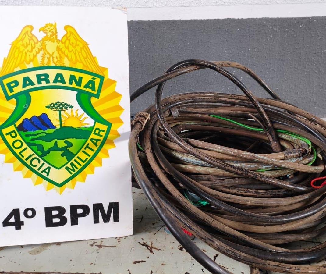 Ladrão de fios se esconde em caixa d'água, mas é preso em Maringá