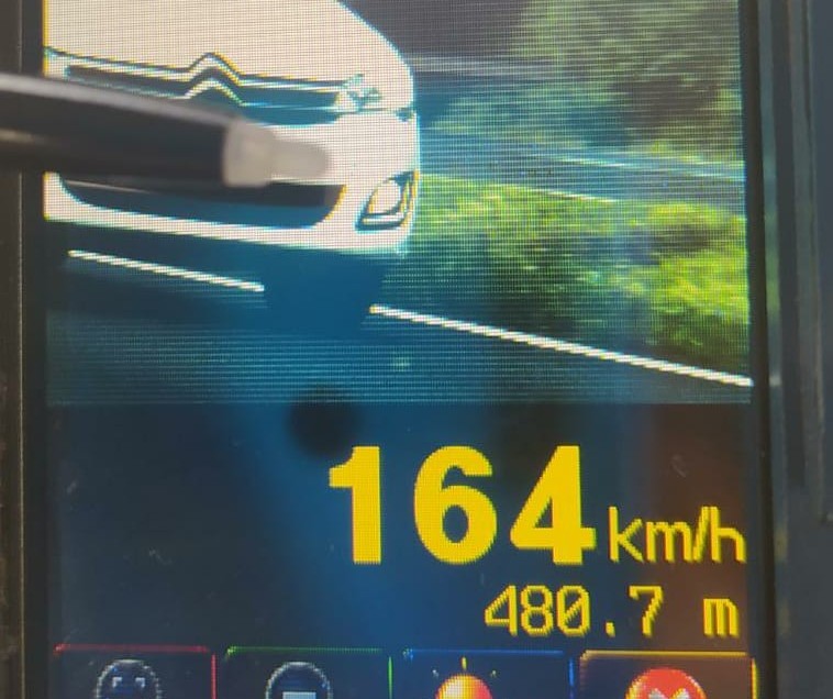 PRE registra carro a 164 km/h durante Operação Réveillon