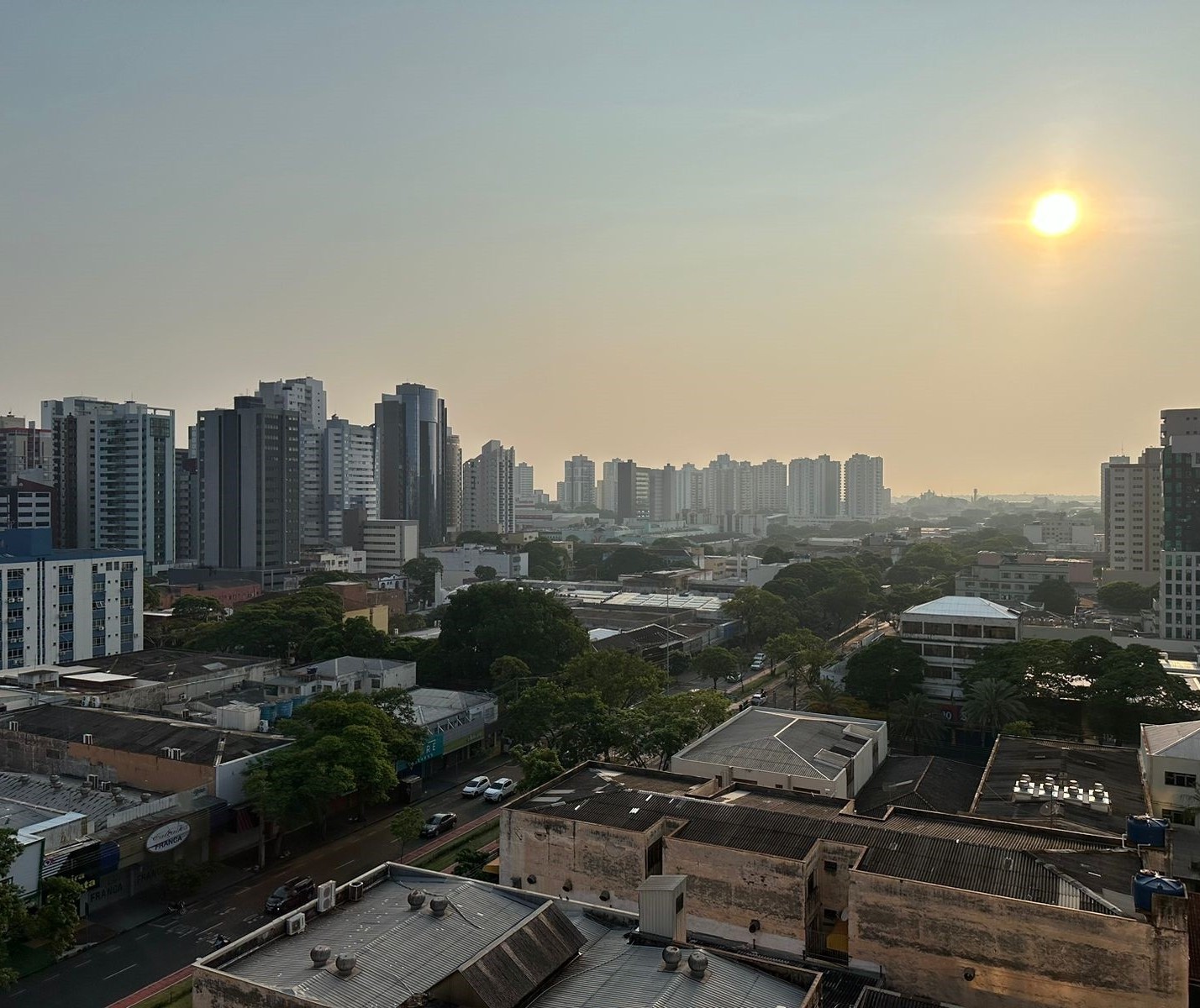 Máxima pode chegar aos 35° C em Maringá nesta sexta-feira (6)