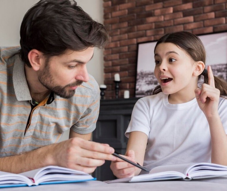 Especialista dá dicas para acompanhar a aprendizagem dos filhos