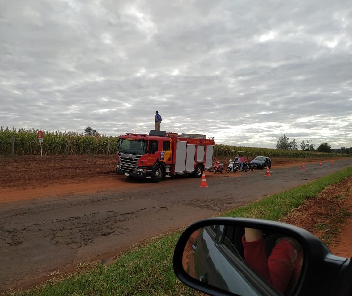 Bombeiros e voluntários procuram por idoso com Alzheimer desaparecido