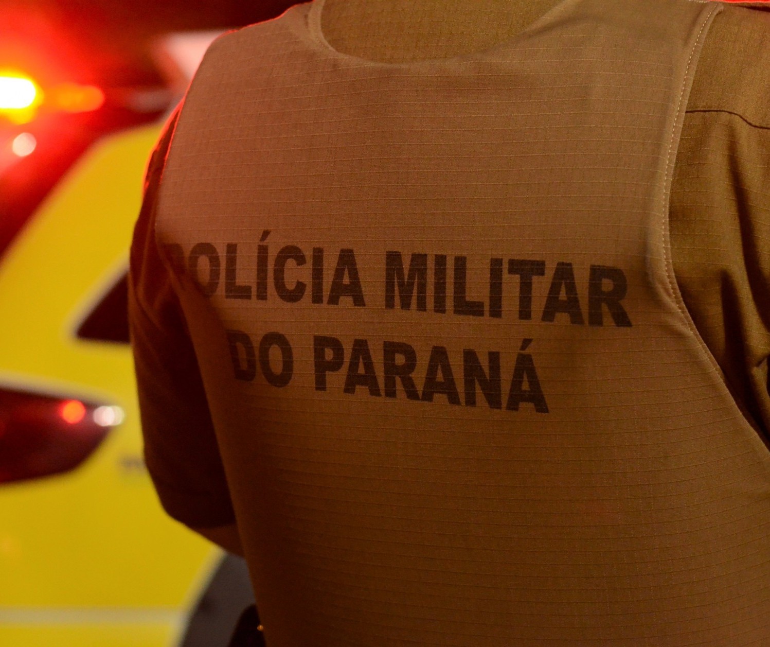 Jovem é assassinado a tiros em tabacaria de Sarandi