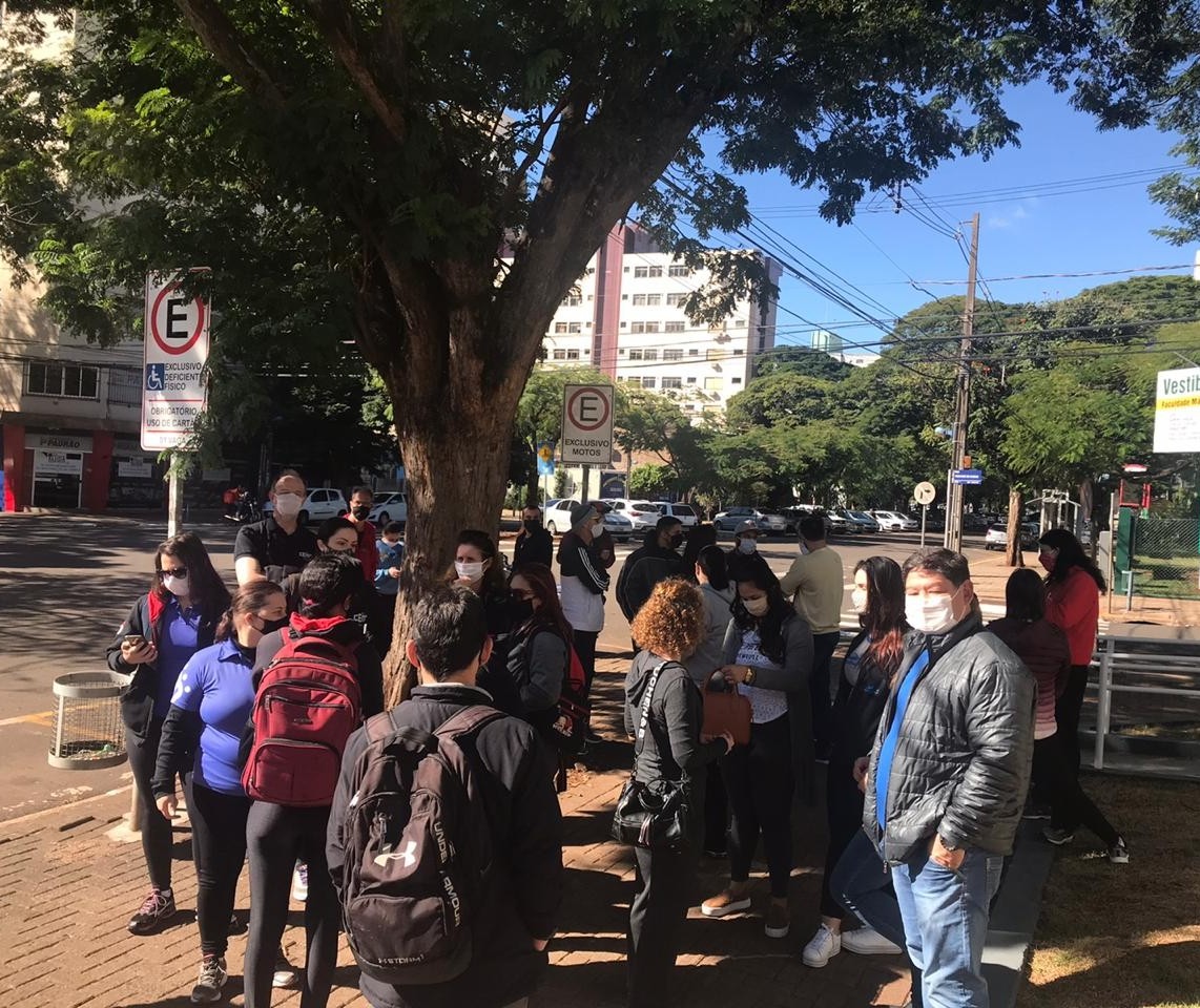 Escolas de natação e academias com piscina reabrem dia 1º de junho