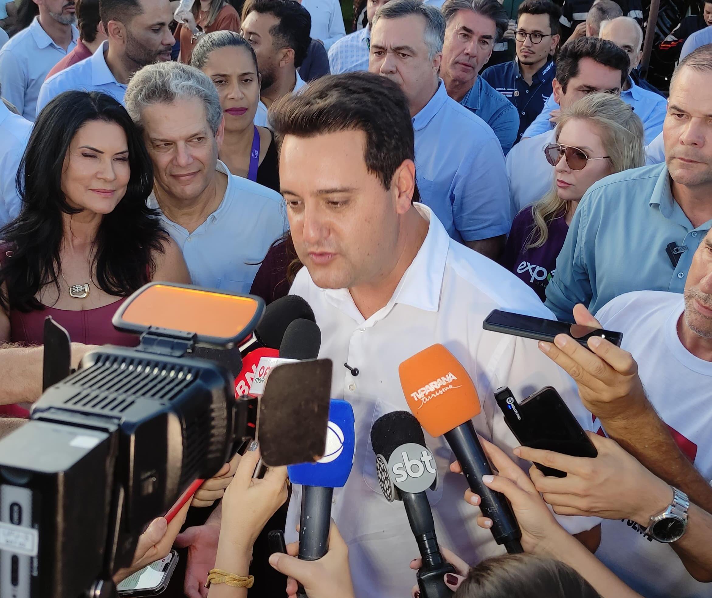 Ratinho Jr prestigia abertura oficial da Expoingá 2025