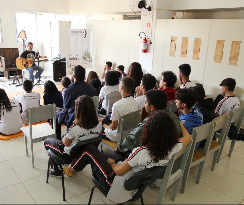 Bibliotecas realizam projetos literários para crianças e adolescentes 