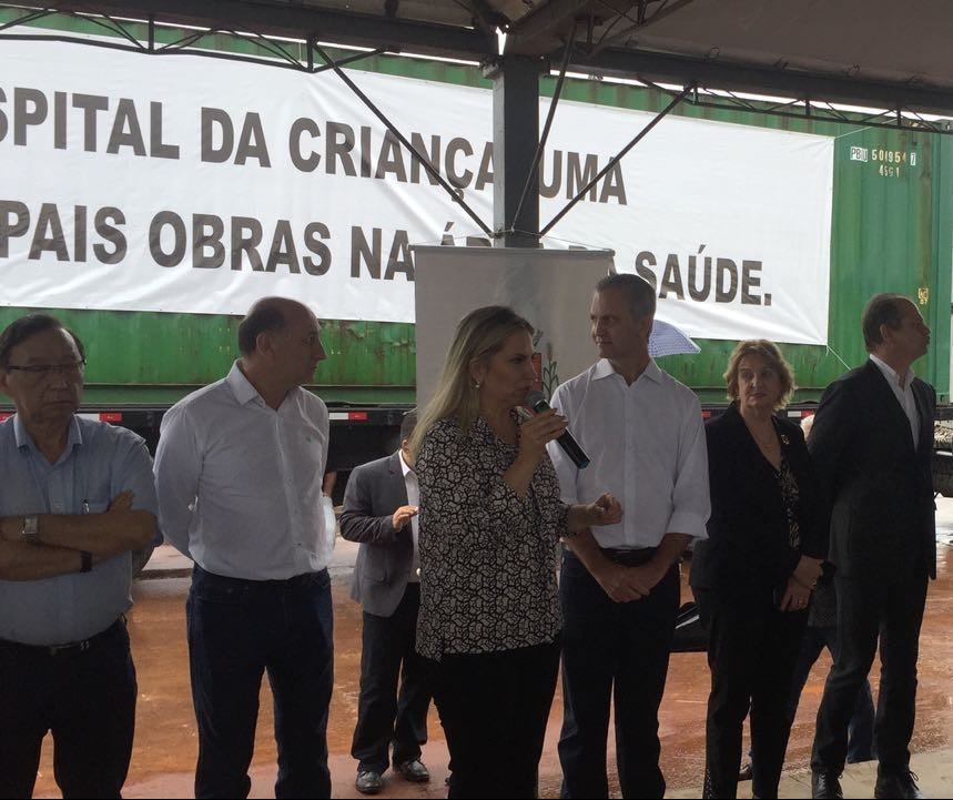 Envelopes da licitação de viaduto foram abertos nesta sexta-feira (26)