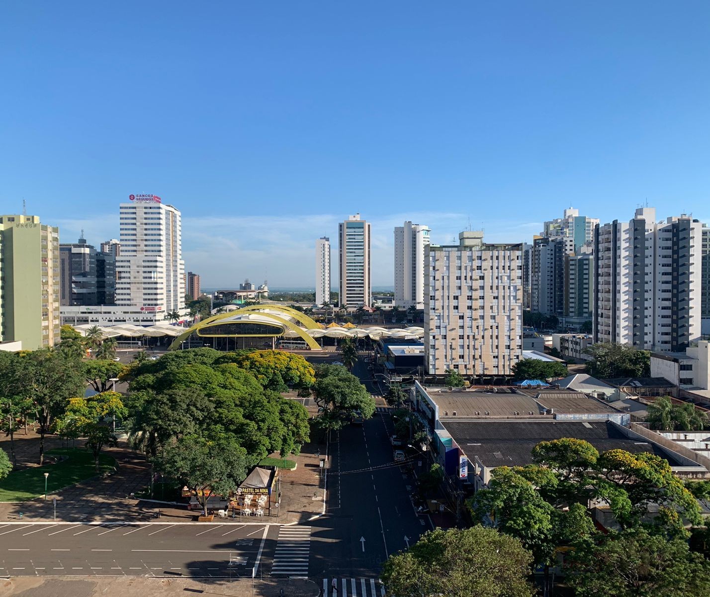 Com dia ensolarado, máxima chega a 32ºC em Maringá nesta quinta-feira (1º)