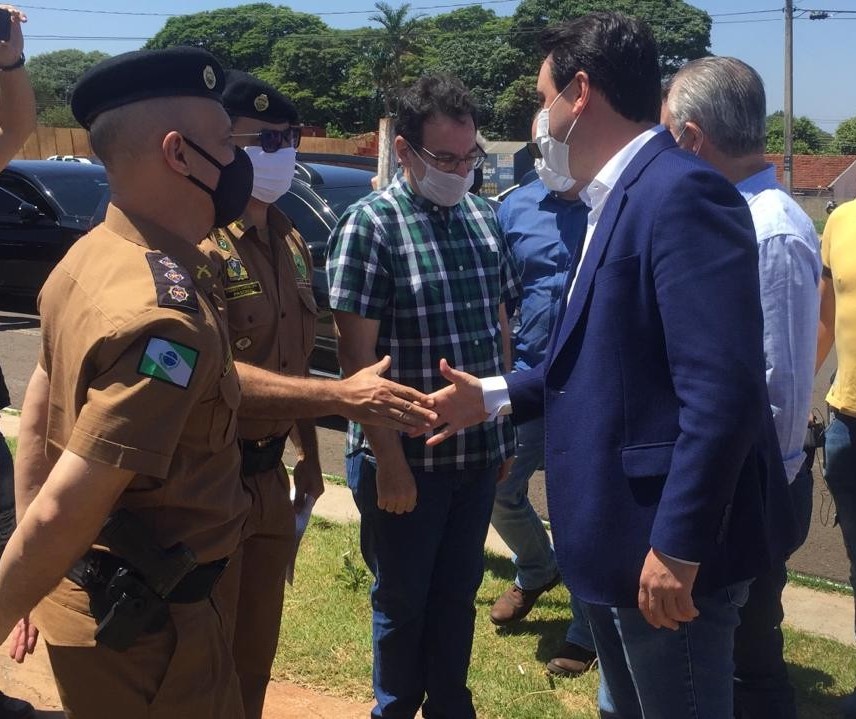 Em Maringá, governador fala sobre o lançamento de 200 escolas cívico-militares