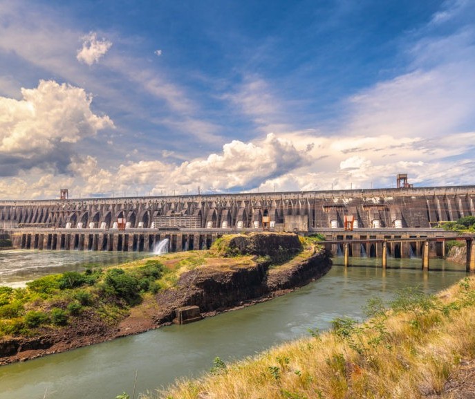 Itaipu recebeu mais de 281 mil visitantes em 2021