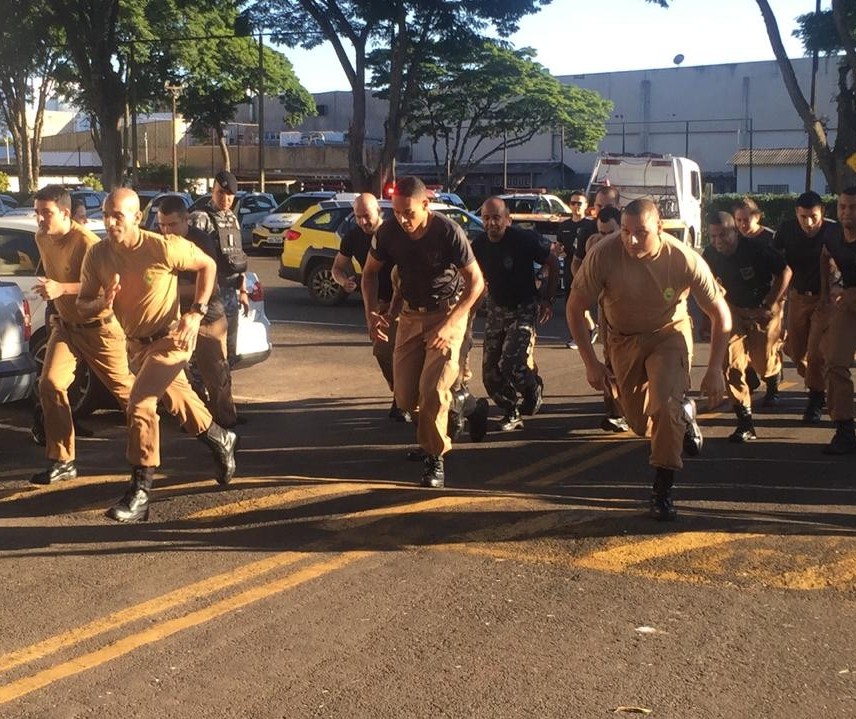 Quase 60 policiais disputam Prova Militar de Ferro em Maringá