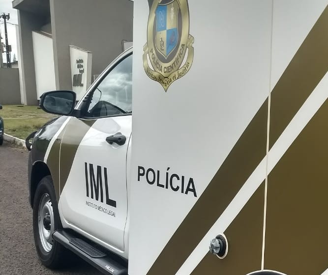 Motorista morre após carro capotar em Maringá