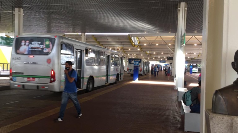 Greve do transporte coletivo de Maringá entra no 5º dia