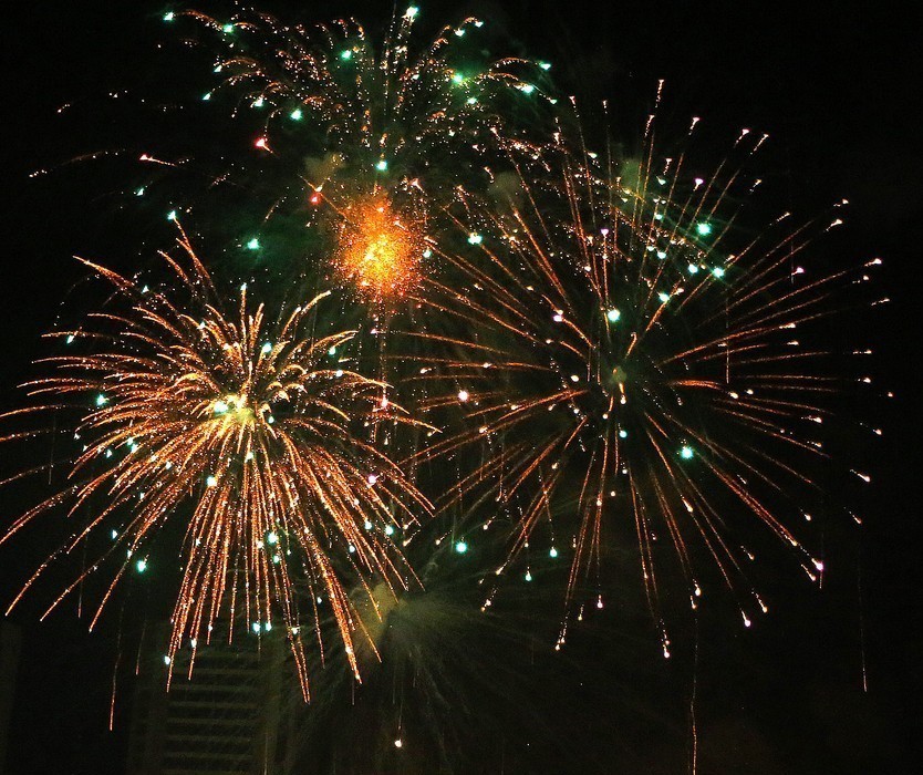 Maringá tem queima de fogos na virada