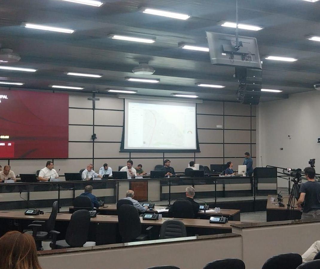 Comissão da Iluminação Pública ouve gestores sobre contrato da PPP