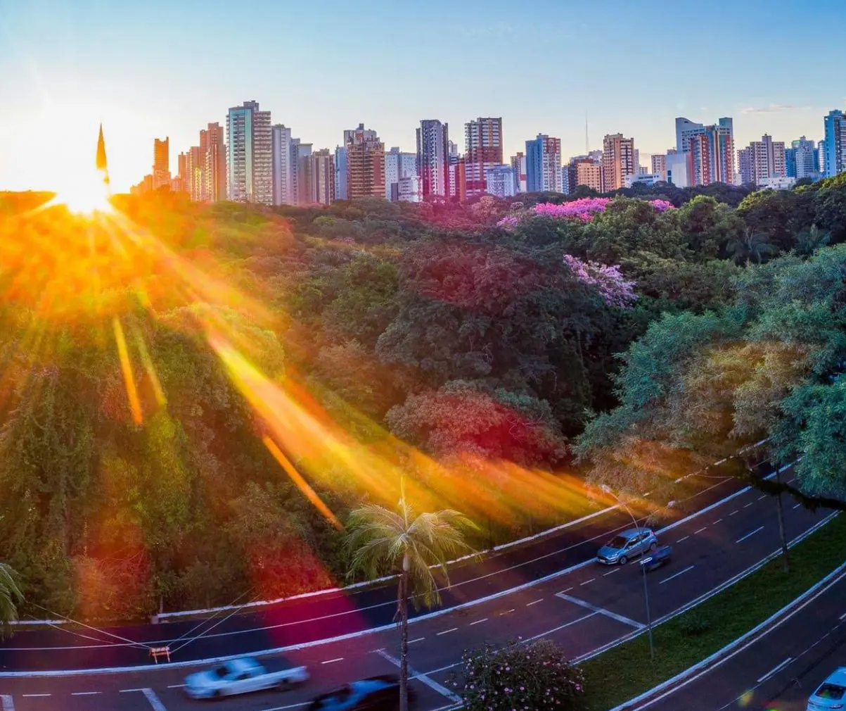 Com sol e tempo seco, temperatura em Maringá pode chegar aos 37°C nesta terça-feira (7)