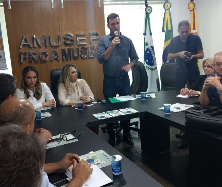 Prefeitos se unem em primeira reunião da Amusep