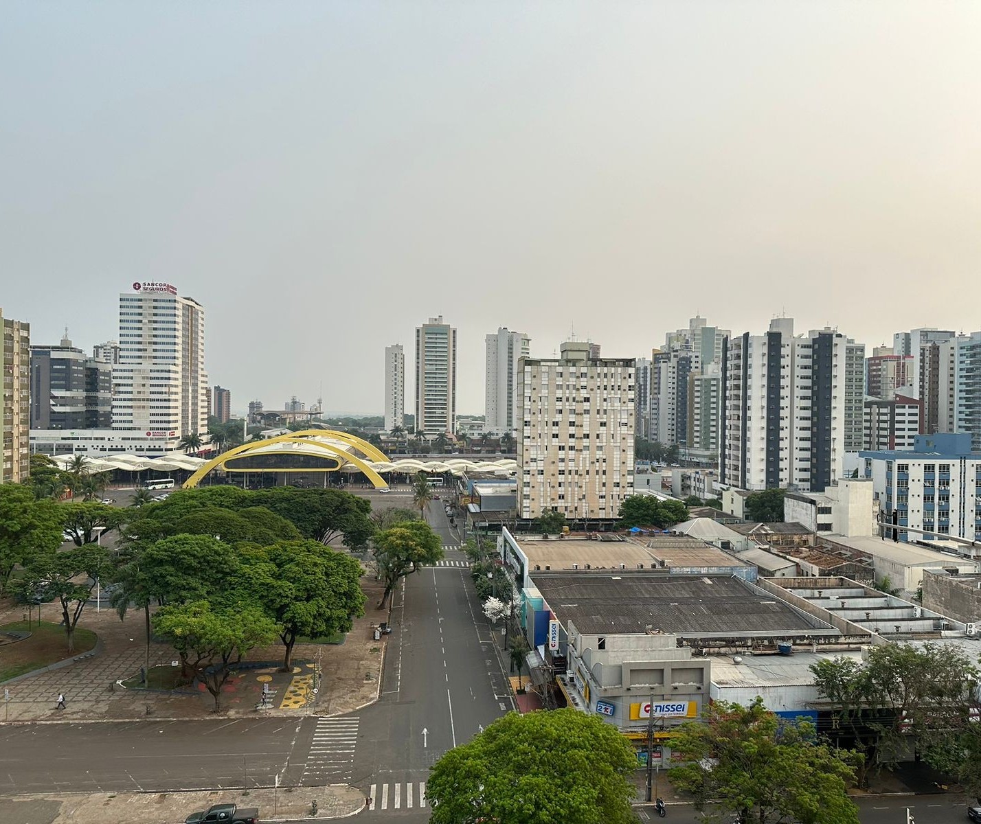 Segunda-feira (23) de calor e tempo firme em Maringá; máxima chegará aos 36º C