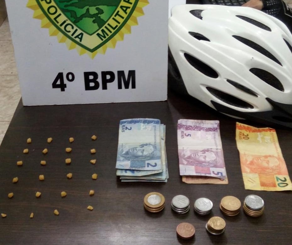 Ciclopatrulhamento apreende adolescente com drogas em Maringá