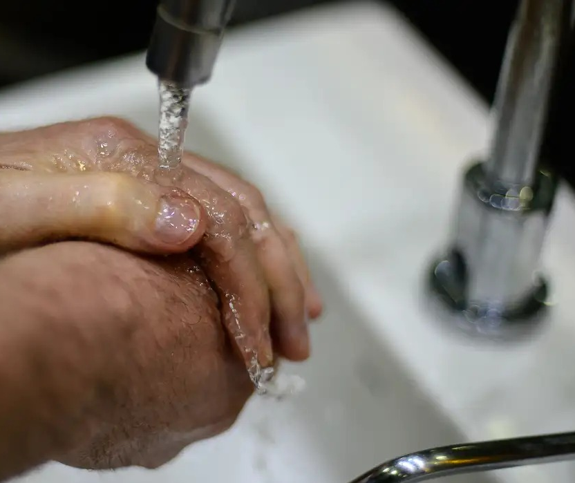 Confira bairros afetados por rompimento de adutora da Sanepar