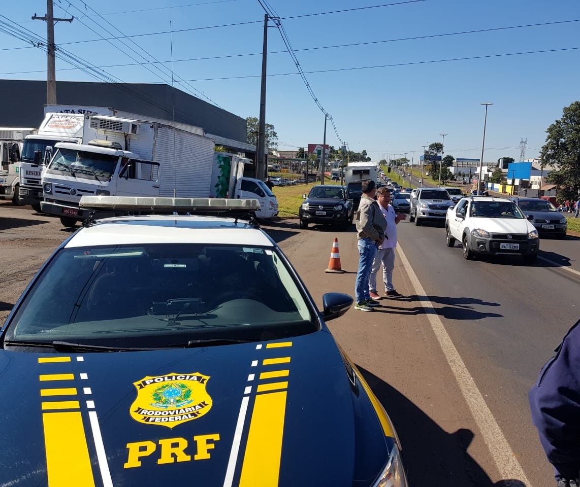 Rodovias estaduais já têm 23 bloqueios e as federais, 67