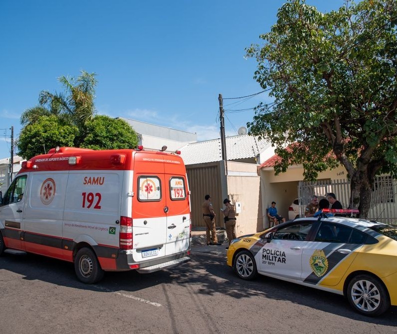 Policial mata esposa a facadas em Umuarama