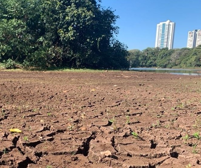 Lago do Parque do Ingá não voltará ao normal tão cedo