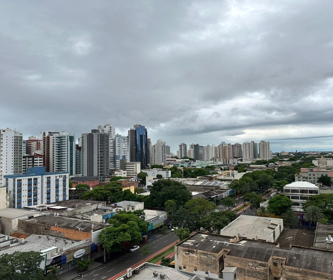 Sexta-feira (24) segue com chuva em Maringá; fim de semana terá tempo ameno 